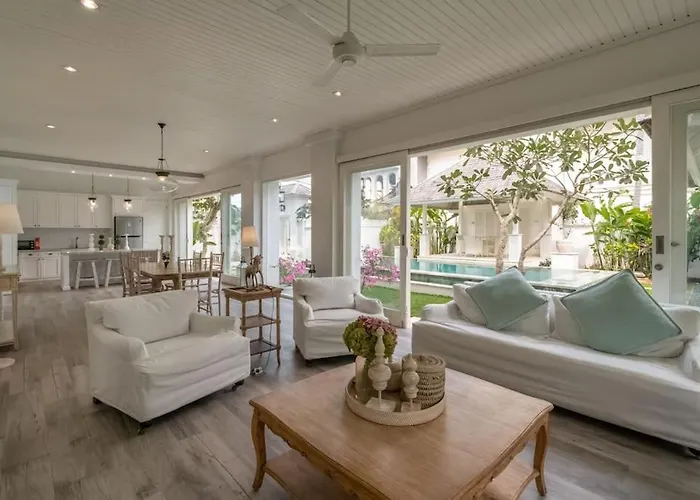 Beachside Colonial Elegance: 4br In Canggu